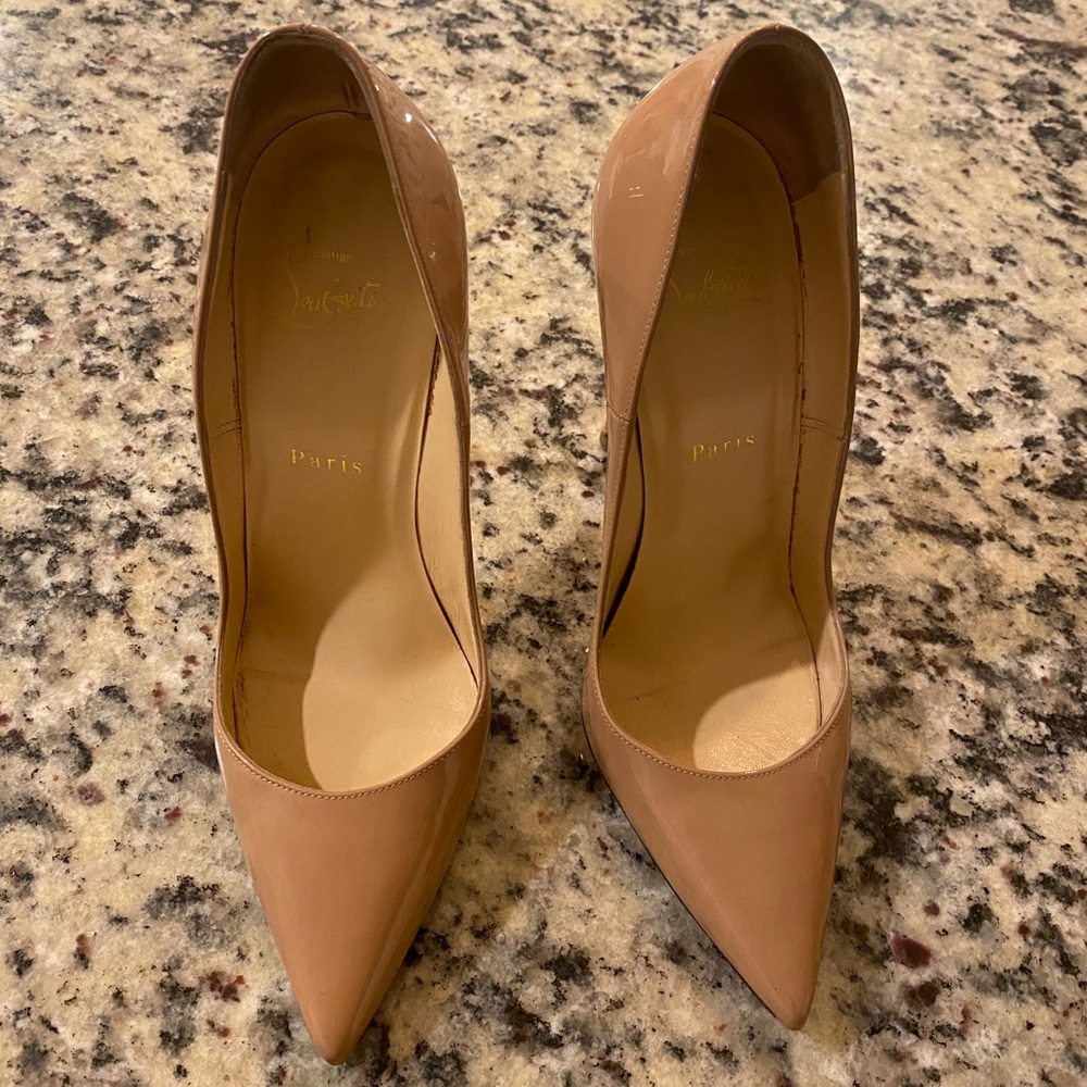 Christian Louboutin So Kate